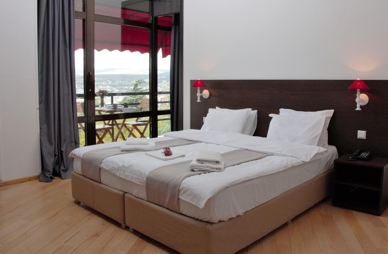 Vera View Hotel Tbilisi ภายนอก รูปภาพ