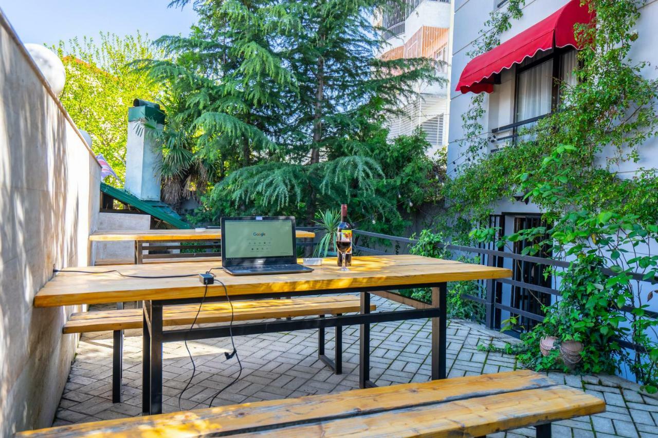 Vera View Hotel Tbilisi ภายนอก รูปภาพ