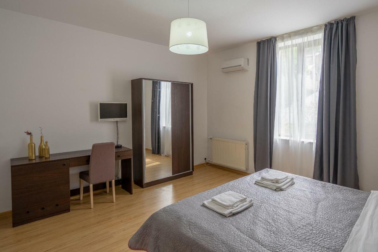 Vera View Hotel Tbilisi ภายนอก รูปภาพ