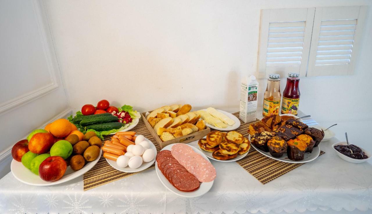 Vera View Hotel Tbilisi ภายนอก รูปภาพ